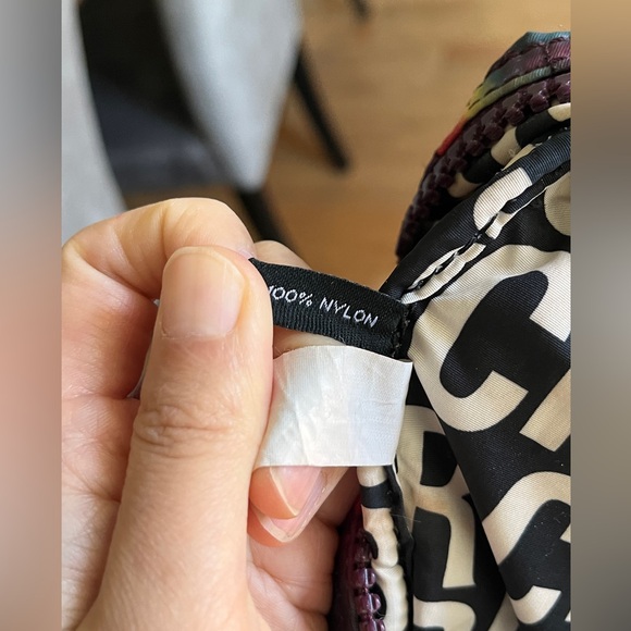 Marc Jacobs quilted makeup bag - Picture 7 of 10